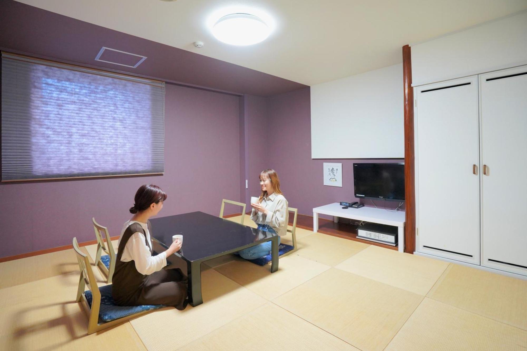 Hotel Naturwald Nakafurano Kamer foto